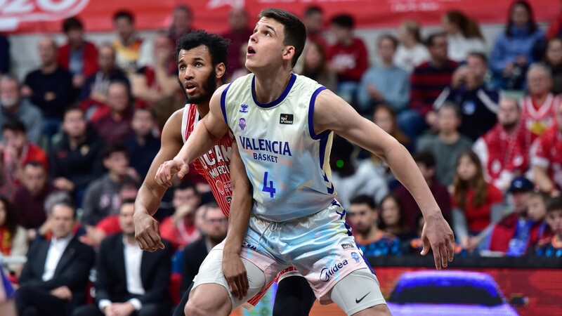 &iexcl;UCAM Murcia toma el mando e igualdad en Zaragoza!