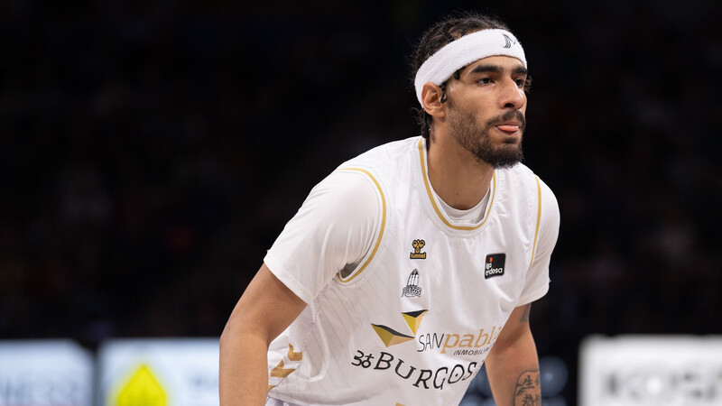 Jhivvan Jackson, baja hasta final de curso