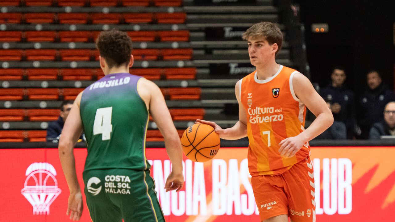 Liga U: Dos partidos esta ma&ntilde;ana para finalizar la J2