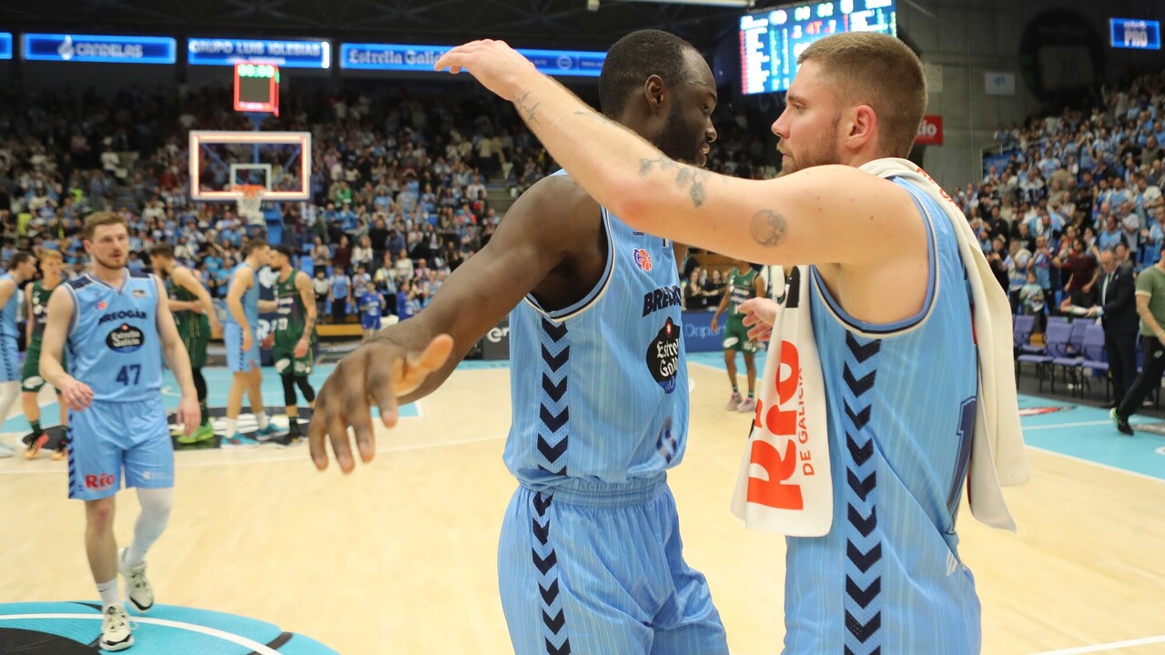 El R&iacute;o Breog&aacute;n se da un fest&iacute;n ante Unicaja para abrir el nuevo a&ntilde;o