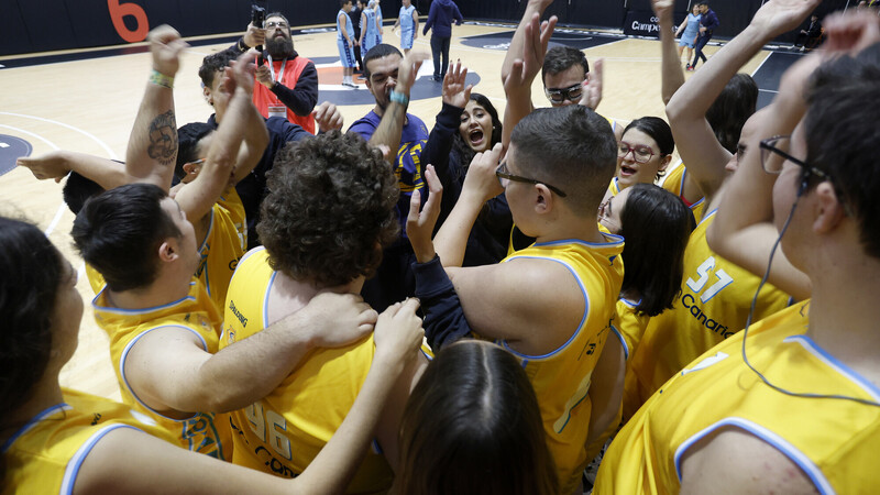 La Copa Campeones levant&oacute; el tel&oacute;n en Valencia