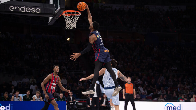 Forrest tira del tren baskonista ante la Penya