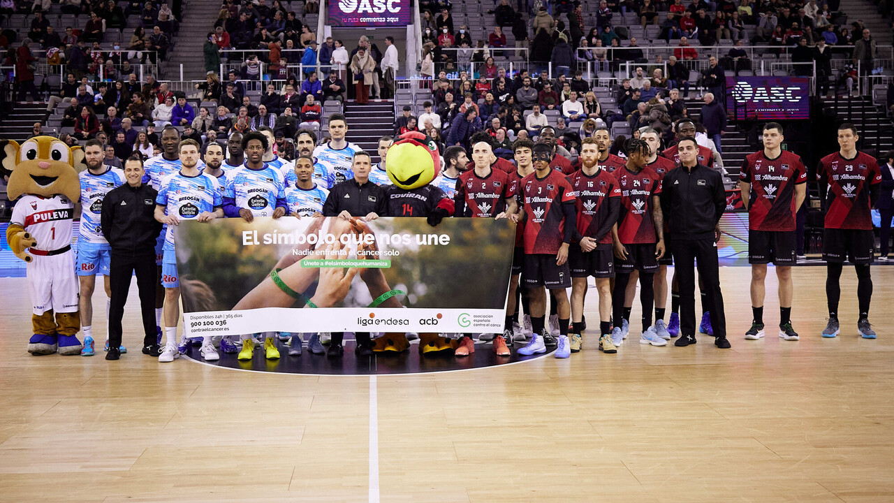 La acb colabora en la iniciativa de la AECC Brazaletes de Esperanza