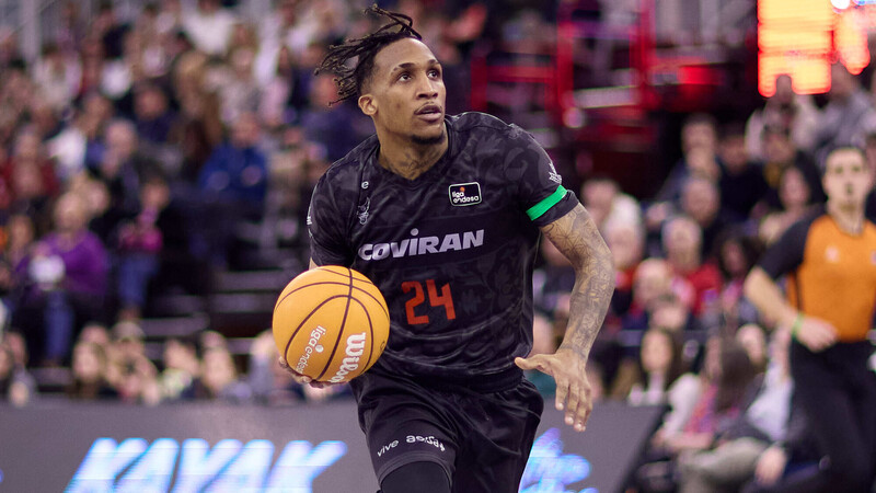 La acb colabora en la iniciativa de la AECC Brazaletes de Esperanza