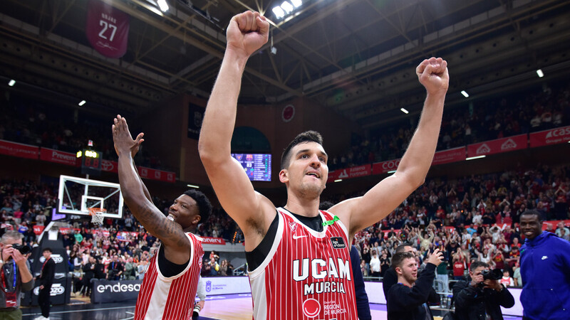 UCAM Murcia tira de orgullo e iguala en la clasificaci&oacute;n al Bar&ccedil;a