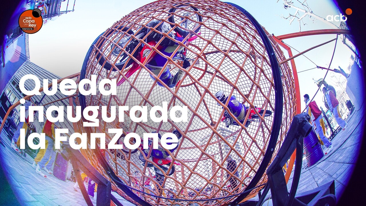 &iexcl;Inaugurada a lo grande una Fan Zone sin precedentes!