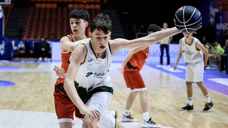 &iexcl;&Uacute;ltima jornada de la fase de grupos de la Minicopa Endesa!