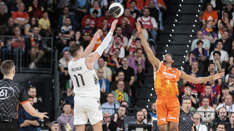 Un Hezonja de dibujos animados decide un duelo para la historia