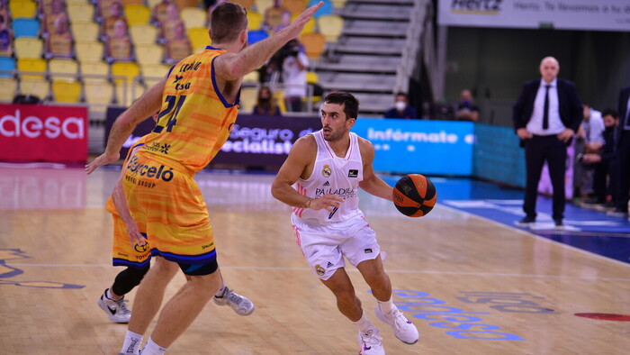 El Real Madrid gana con contundencia al Herbalife Gran Canaria (65-90)