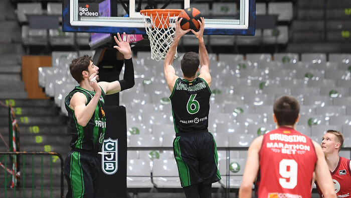 Un monumental López-Aróstegui sentencia al Casademont Zaragoza (88-81)