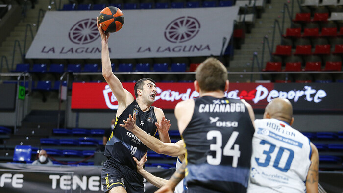 El Iberostar Tenerife se apunta un duelo intenso (84-79)