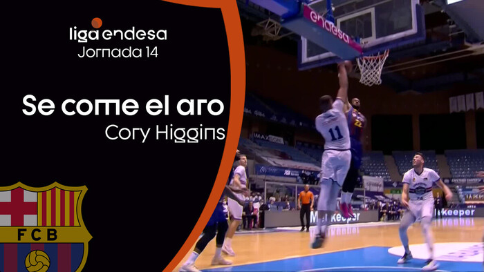 ¡Cory Higgins se come el aro!