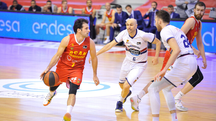 El UCAM Murcia sigue apostando por la Copa (93-76)