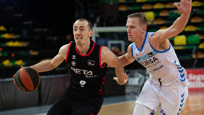 RETAbet Bilbao Basket gana un choque vital frente a Acunsa GBC (81-80)