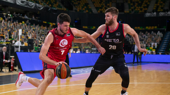 El Casademont Zaragoza y Barreiro apabullan al RETAbet Bilbao Basket