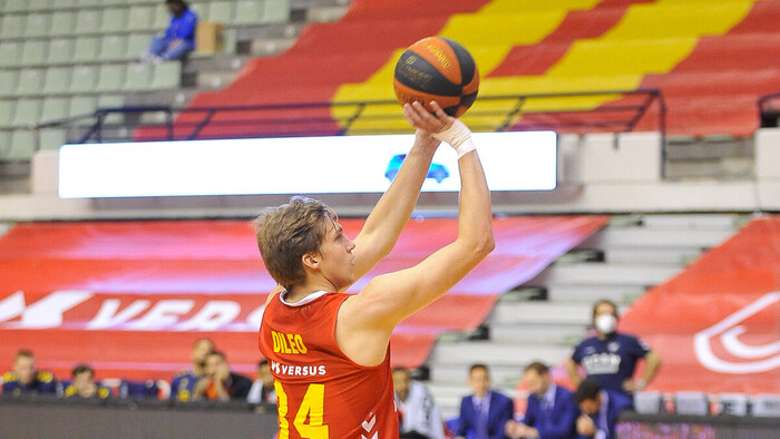 Altas y bajas para el Real Madrid – UCAM Murcia