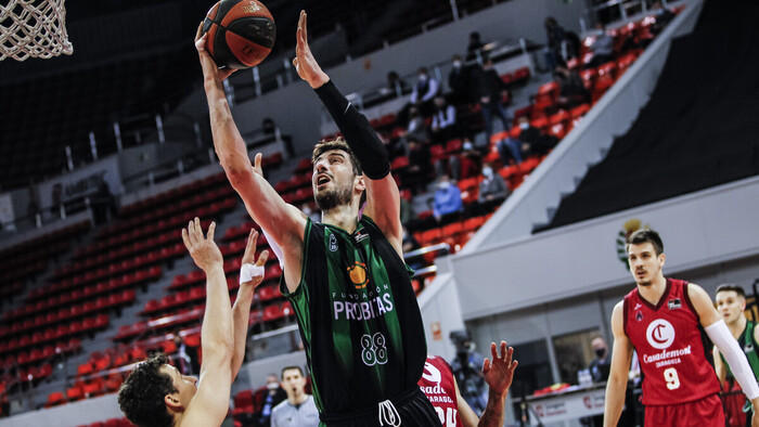 El Joventut frena la remontada del Casademont Zaragoza (95-100)