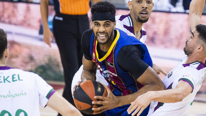 El Barça aplasta al Unicaja en un portentoso último cuarto (79-55)