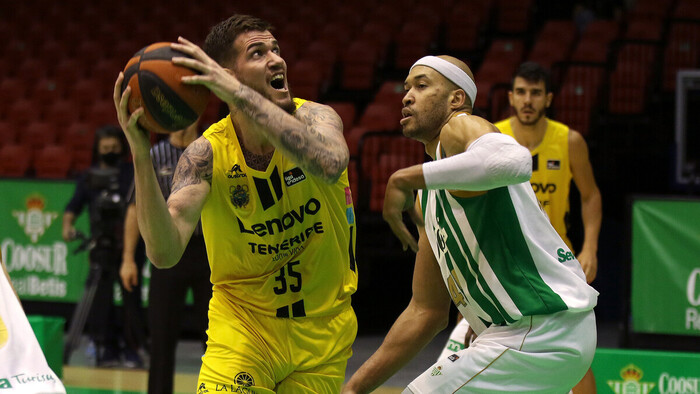 El Lenovo Tenerife, sin piedad en Sevilla (82-93)