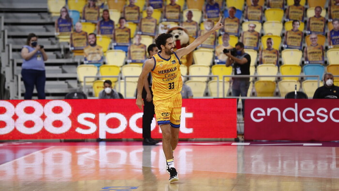 El Herbalife Gran Canaria mantiene opciones de Playoff (83-74)