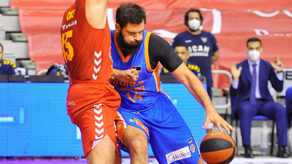 acb Photo / J. Bernal
