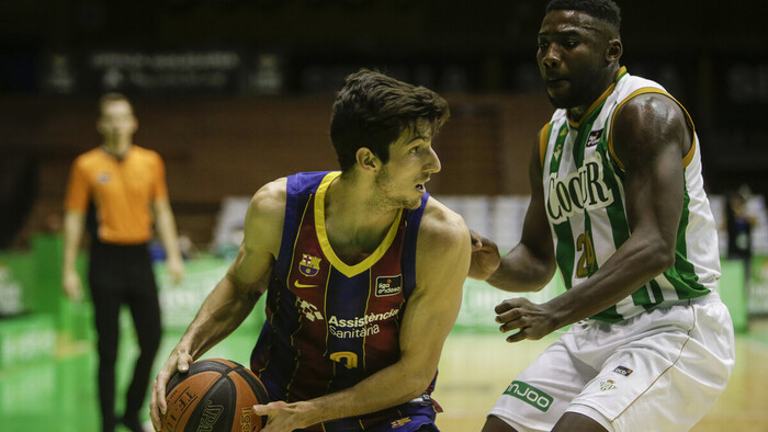 El Barça pasa por encima del Coosur Real Betis (58-109)