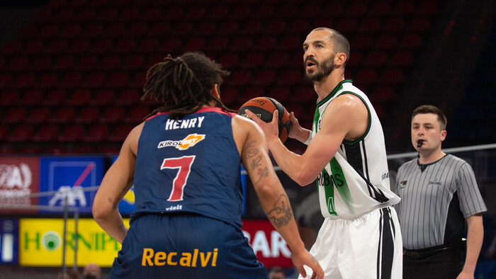 El Joventut gana en Vitoria y logra una plaza para el Playoff (71-79)