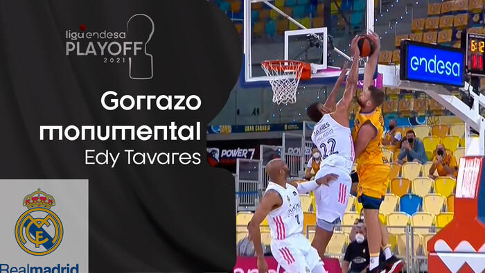 ¡Gorrazo monumental de Edy Tavares!