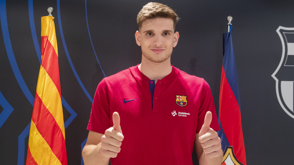 Sergi Martínez renueva con el Barça hasta 2024