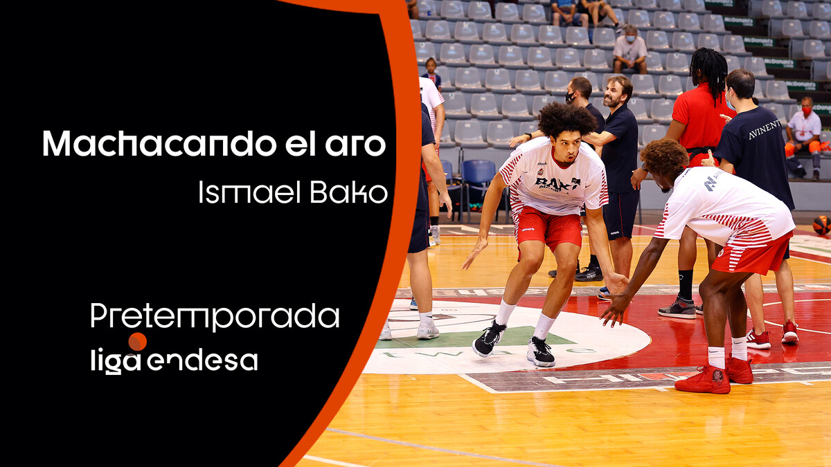 Ismael Bako machaca el aro