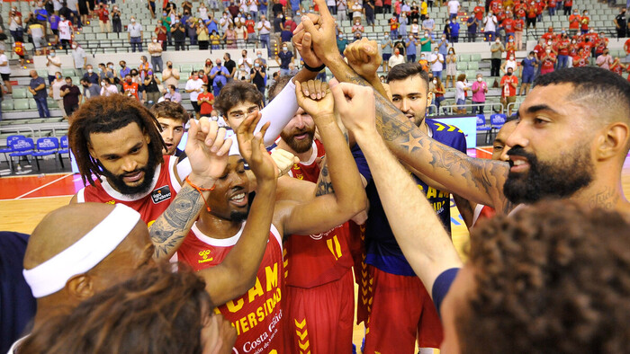 Taylor y McFadden guían al UCAM Murcia hasta el triunfo (88-66)