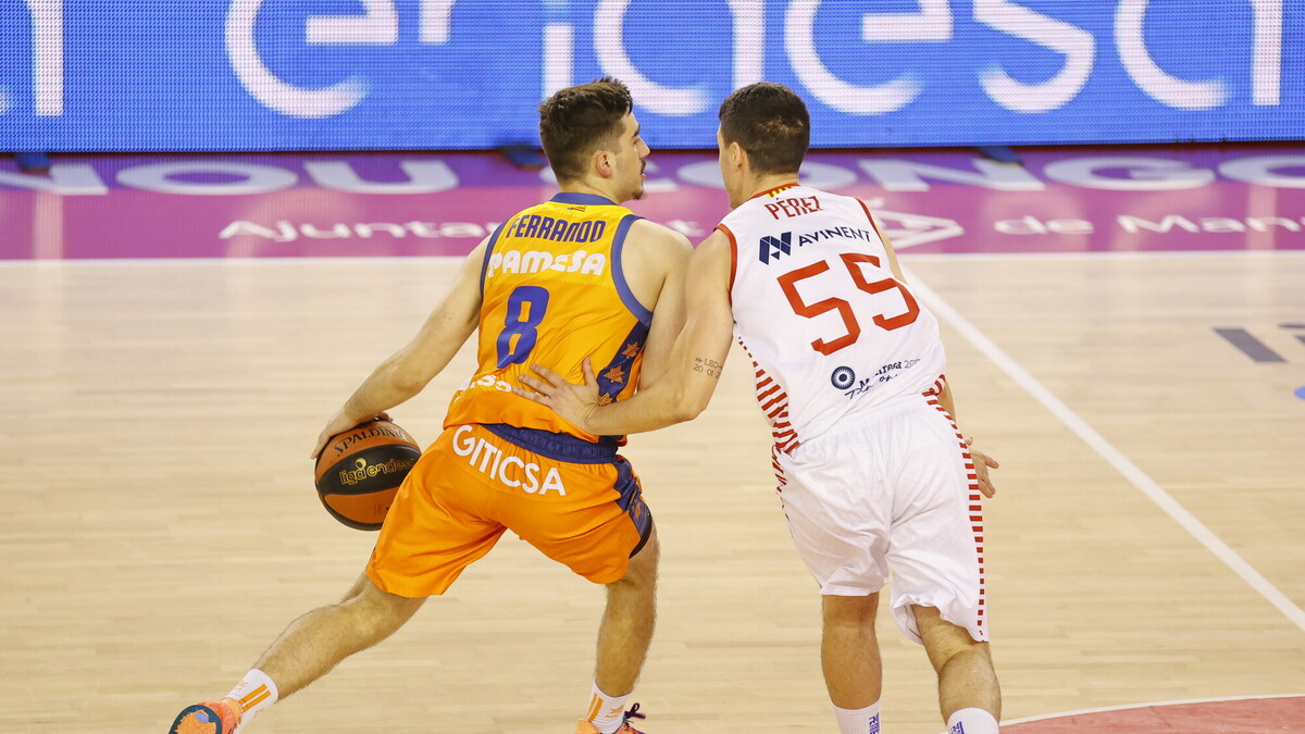 Designación arbitral para el Valencia Basket - BAXI Manresa