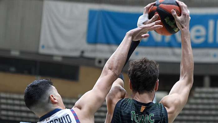 Ante Tomic entra en el Top10 histórico de reboteadores