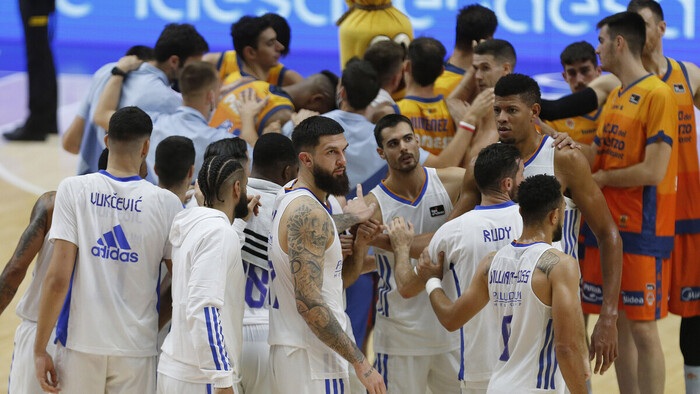 El Real Madrid se luce en La Fonteta (79-93)