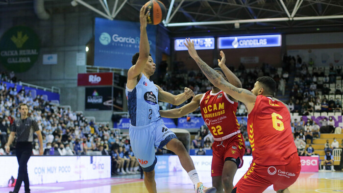 El Río Breogán se lleva una gran batalla ante UCAM Murcia (94-89)