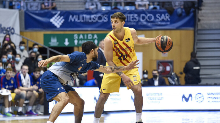 El Barça sentencia al Monbus Obradoiro en el tercer cuarto (64-79)