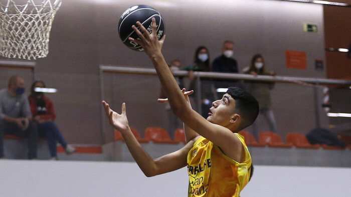 Sigue el Cenor Obradoiro-Herbalife GC