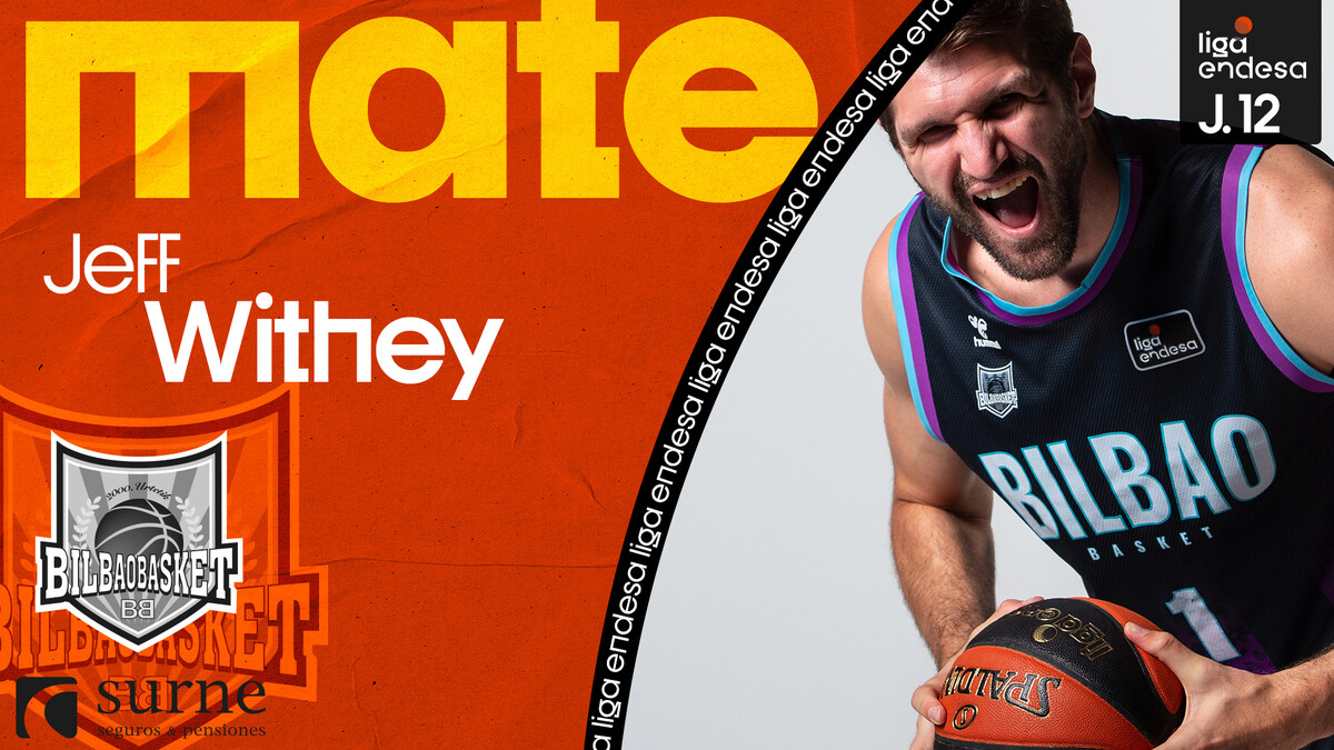 Jeff Withey  posteriza a Sakho