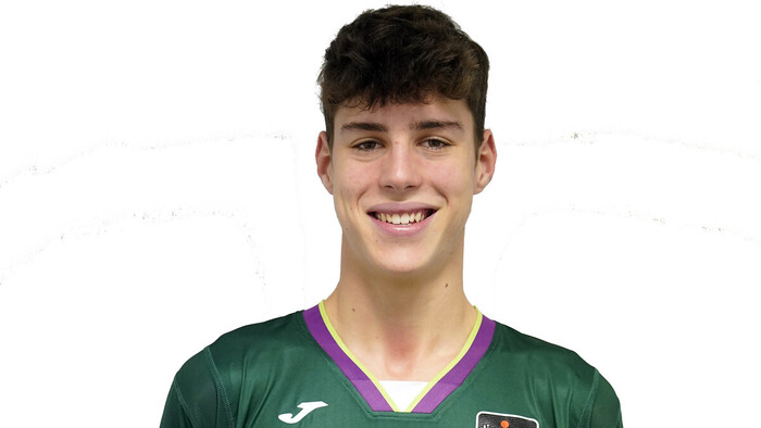 Mario Saint-Supery debuta en la Liga Endesa a sus 15 años y 11 meses