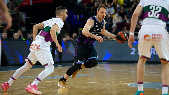 ¡Y van 6! ¡Nadie para al Surne Bilbao Basket! (83-77)