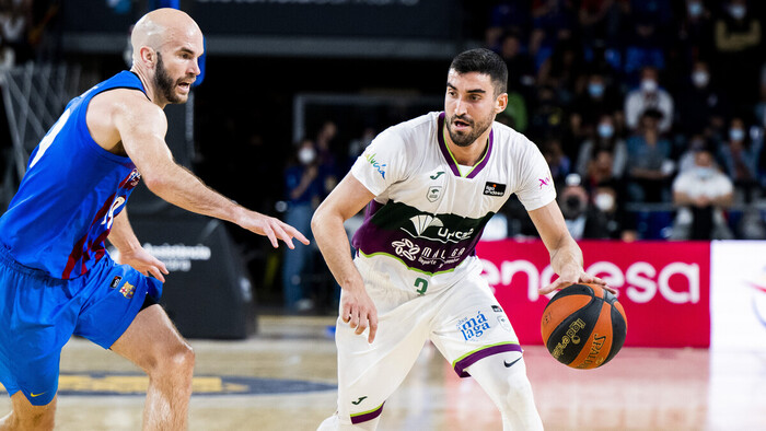 El Unicaja sorprende al líder en el Palau (63-73)