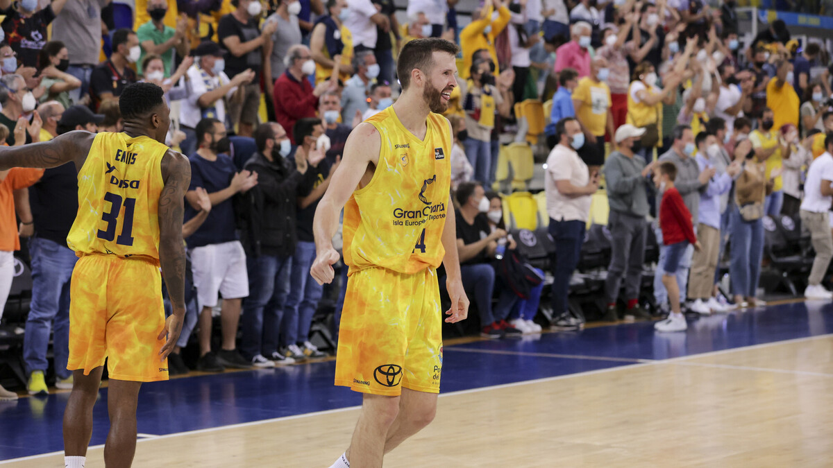 acb Photo / J. De Leon acb Photo / J. De Leon