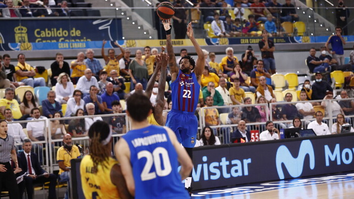 Higgins rescata al Barça con una canasta épica en el último segundo (86-88)