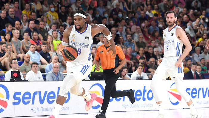 Un Real Madrid mayúsculo vuela para quedarse con el factor cancha (75-88)