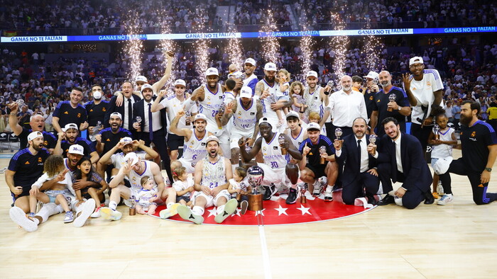 Tavares lidera a un Real Madrid campeón (81-74)