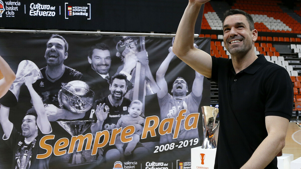 Valencia Basket retirará el 17 de Rafa Martínez este domingo