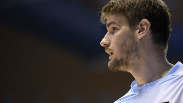 Lesión en el ligamento cruzado de Dragan Bender