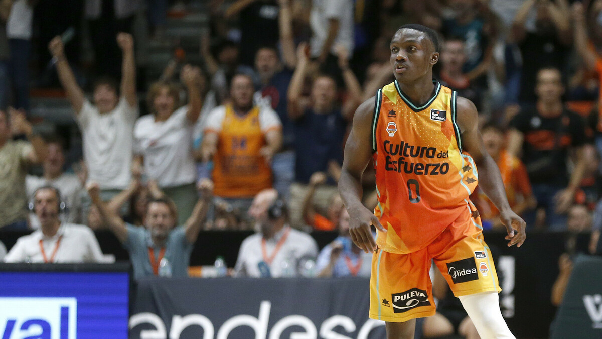 El Valencia Basket tiñe de taronja una prórroga vibrante
