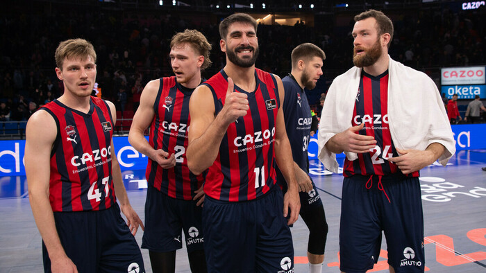 El Cazoo Baskonia arrolla al UCAM Murcia (102-73)