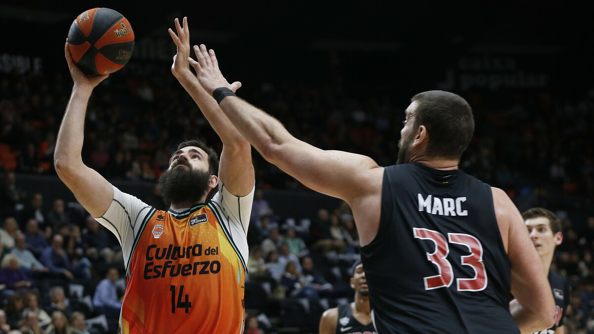 El Valencia Basket vuela con un tercer cuarto mágico (104-69)